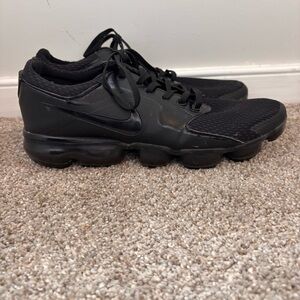 Nike Air VaporMax Triple Black Running Shoes Men’s Size 11